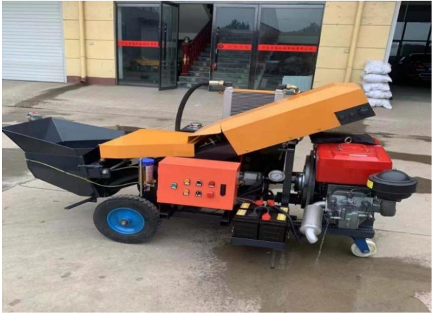 Sakae Fuji Vertical Small Concrete Pump - Open Type